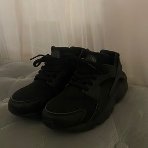Nike Huraches